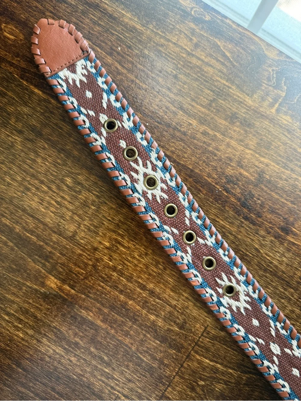 American Eagle Brown Embroidered Whipstitch Belt | Cowgirl | Boho | EUC